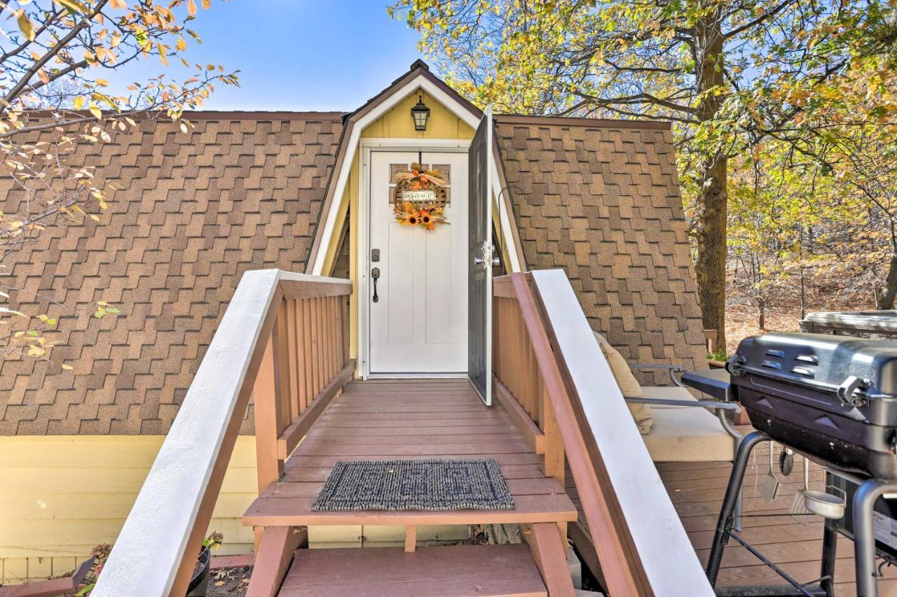 Lake Arrowhead Studio With Private Hot Tub! エクステリア 写真