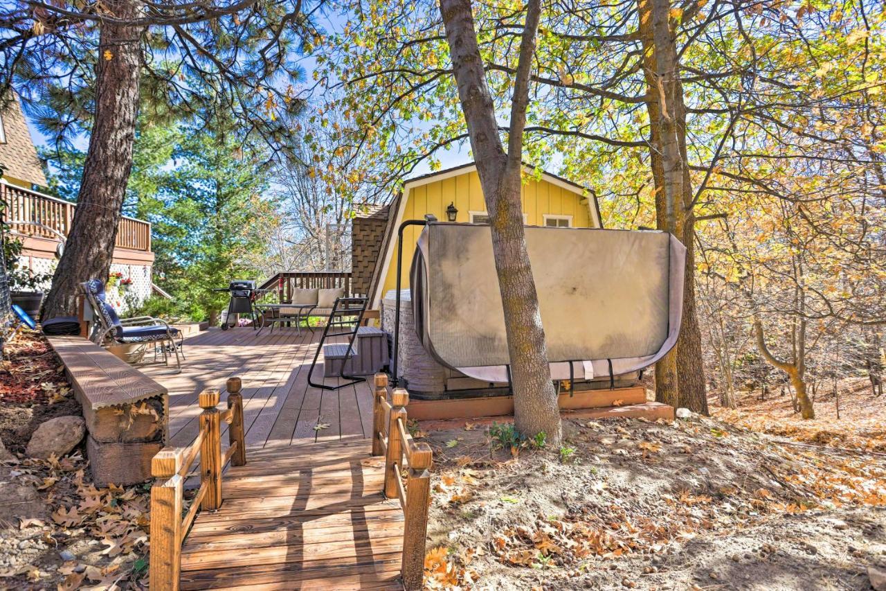 Lake Arrowhead Studio With Private Hot Tub! エクステリア 写真